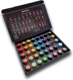 Koffie Proeverij Pakket Groot 40 Stuks Verschillende Smaken Met Mystery Card 'Get Well Soon' Met Persoonlijke (video) Boodschap | Verjaardag | Sinterklaas | Kerstpakket | Vaderdag | Moederdag | Jubileum | Valentijnsdag 14 Koffie Proeverij Pakket Groot 40 Stuks Verschillende Smaken Met Mystery Card 'Get Well Soon' Met Persoonlijke (video) Boodschap | Verjaardag | Sinterklaas | Kerstpakket | Vaderdag | Moederdag | Jubileum | Valentijnsdag -Rogers Coffee Service Winkel 1093x1200 1