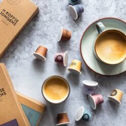 De Koffiejongens - Proefpakket - Nespresso Cups - 100% Biologisch Afbreekbaar - 6x10 Cups - Nespresso Compatible -Rogers Coffee Service Winkel 1200x1200 11