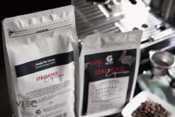 Italiano Espresso Honey Process Vietnamese Koffiebonen Aanbieding 250g GAIA Cafe 16 Italiano Espresso Honey Process Vietnamese Koffiebonen Aanbieding 250g GAIA Cafe -Rogers Coffee Service Winkel 1200x800 10